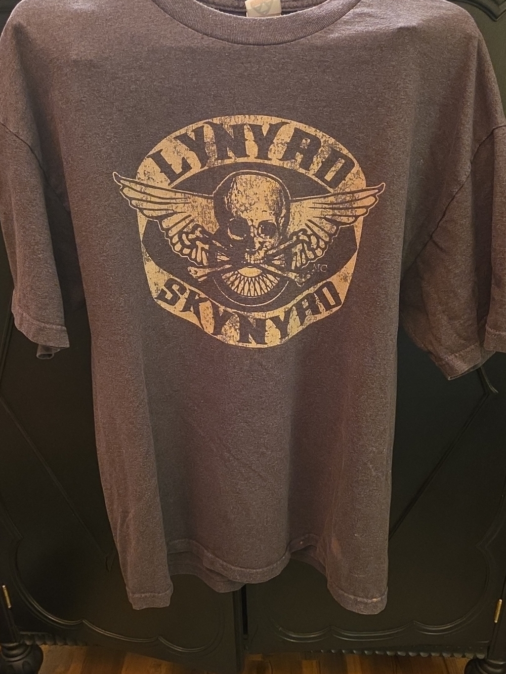 Men's Graphic T‑Shirt - Vintage Black